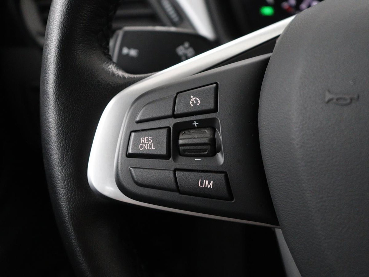 BMW X1 xDrive25e | Panaramadak | Camera | Cruise control | Climate control | Buetooth | Navigatie | DAB+