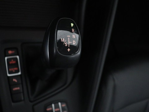BMW X1 xDrive25e | Panaramadak | Camera | Cruise control | Climate control | Buetooth | Navigatie | DAB+
