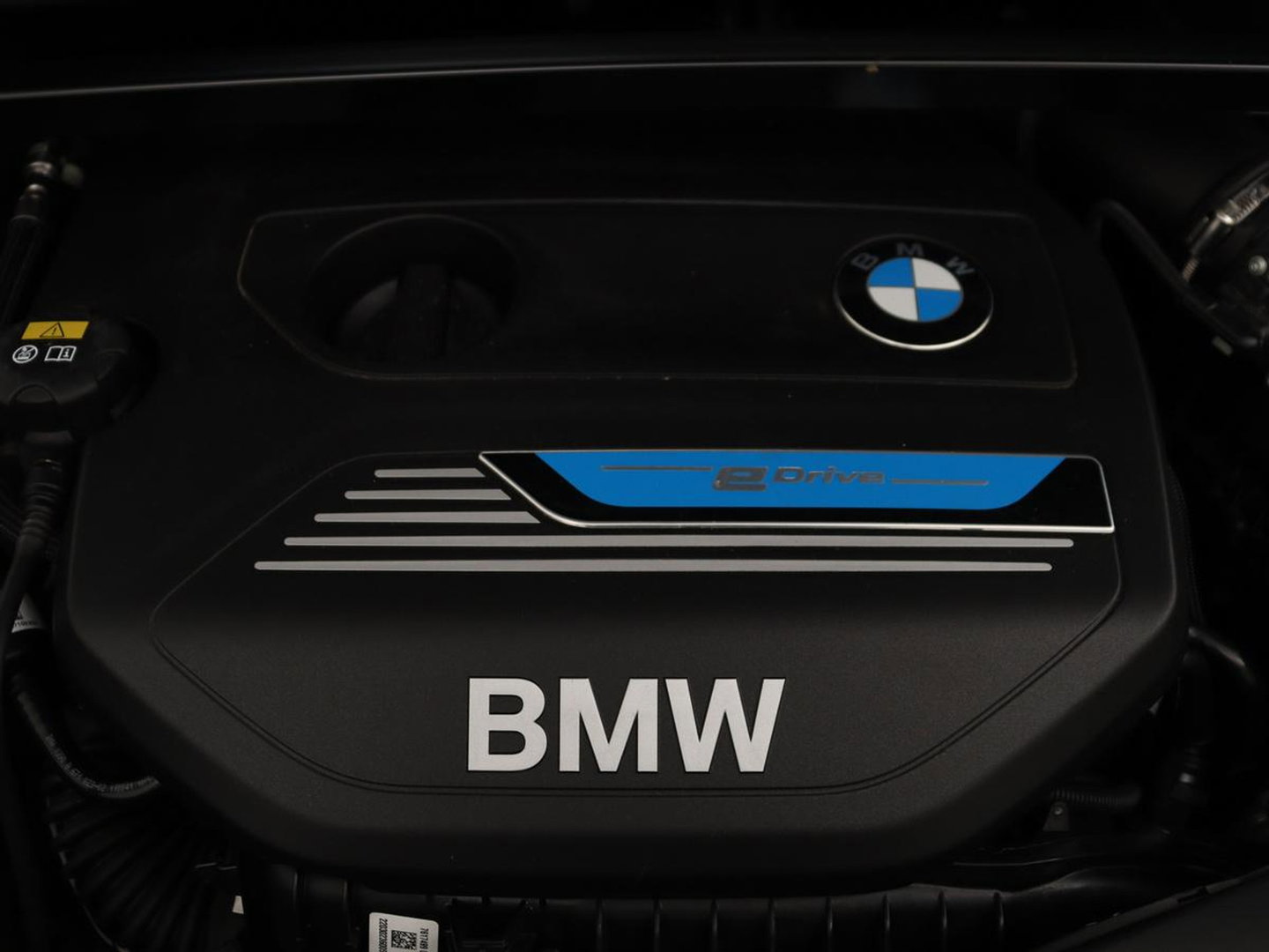 BMW X1 xDrive25e | Panaramadak | Camera | Cruise control | Climate control | Buetooth | Navigatie | DAB+