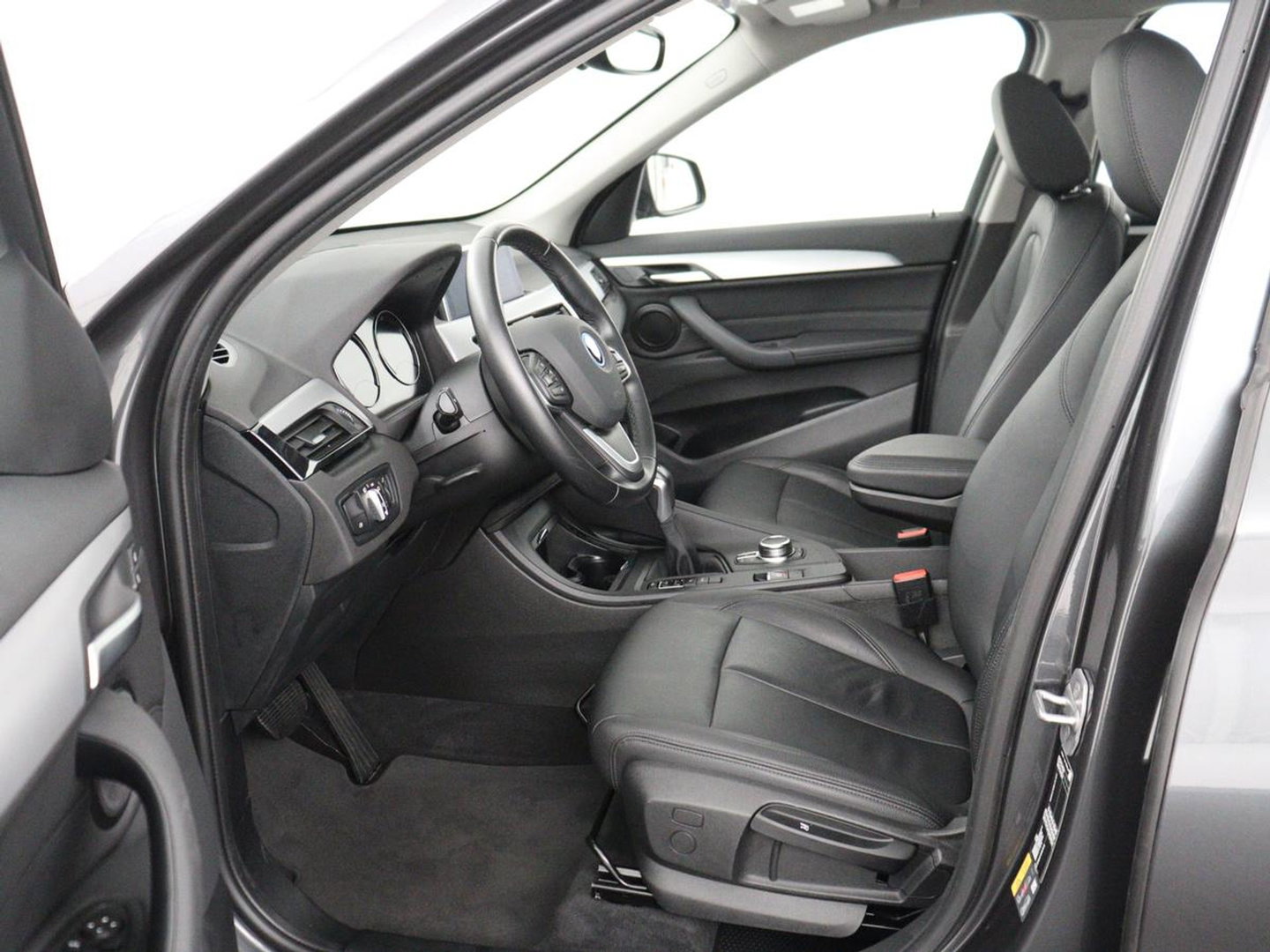 BMW X1 xDrive25e | Panaramadak | Camera | Cruise control | Climate control | Buetooth | Navigatie | DAB+