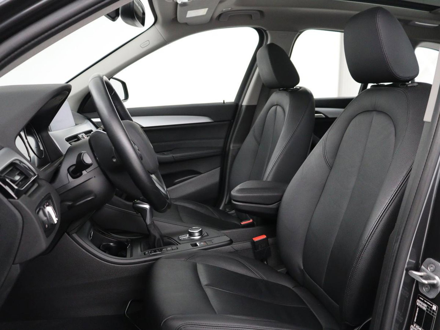 BMW X1 xDrive25e | Panaramadak | Camera | Cruise control | Climate control | Buetooth | Navigatie | DAB+