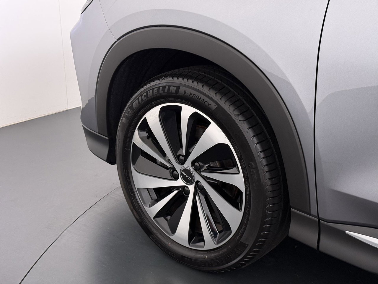 BYD SEAL U