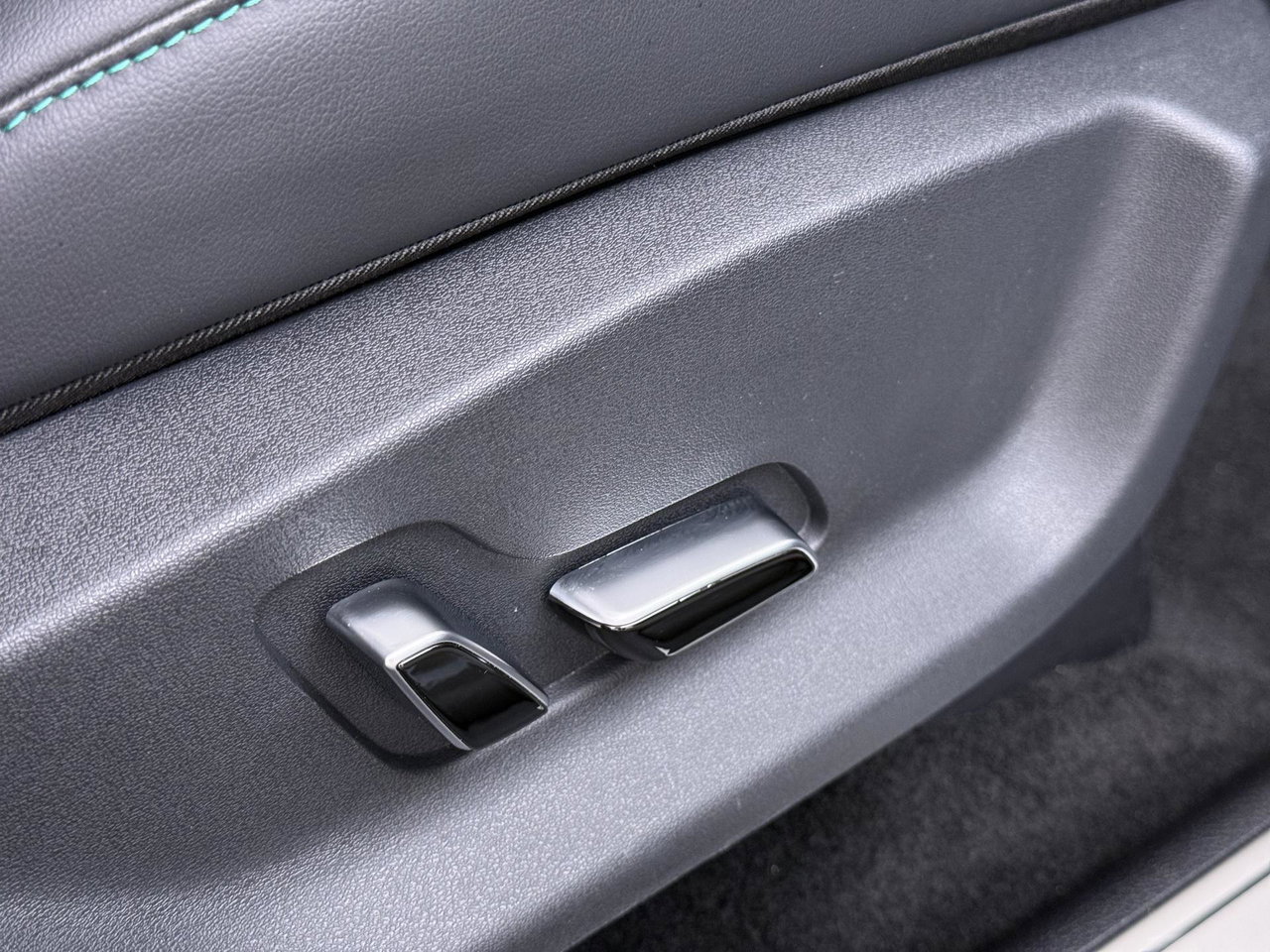 BYD SEAL U