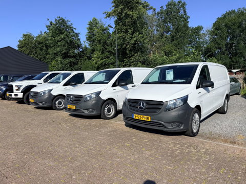 Mercedes-Benz eVito 66 kWh SoH 98 % 261 km WLTP actieradius - L2 Lang - Apple Carplay - Betimmerd