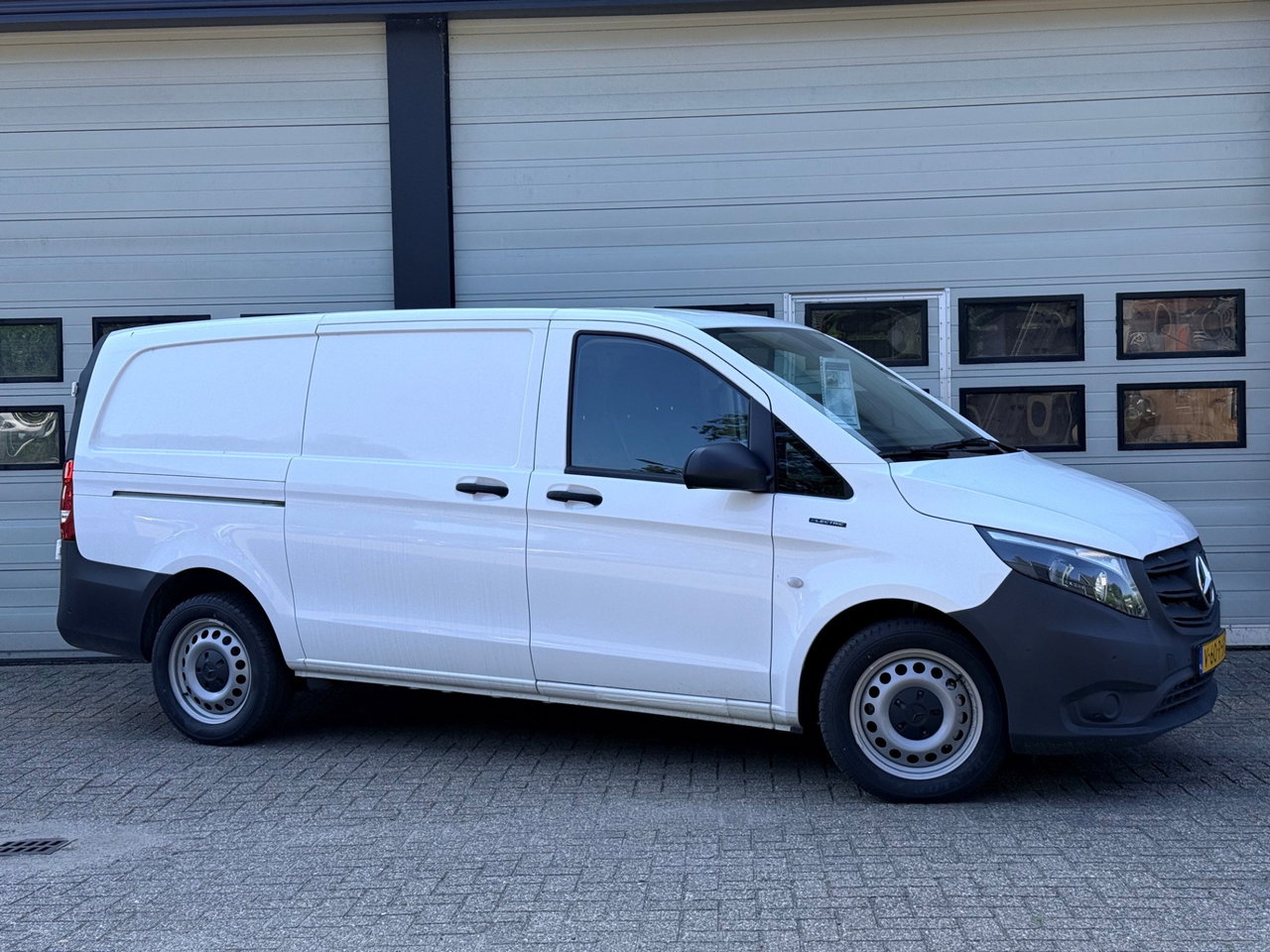 Mercedes-Benz eVito