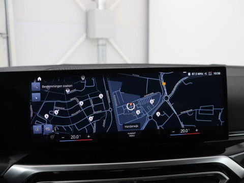 BMW i4 eDrive40 84 kWh | SOH 93,8% | Camera | Adaptive cruise | Climate control | Navigatie | DAB+ | Bluetooth | Stoelverwarming | Carplay