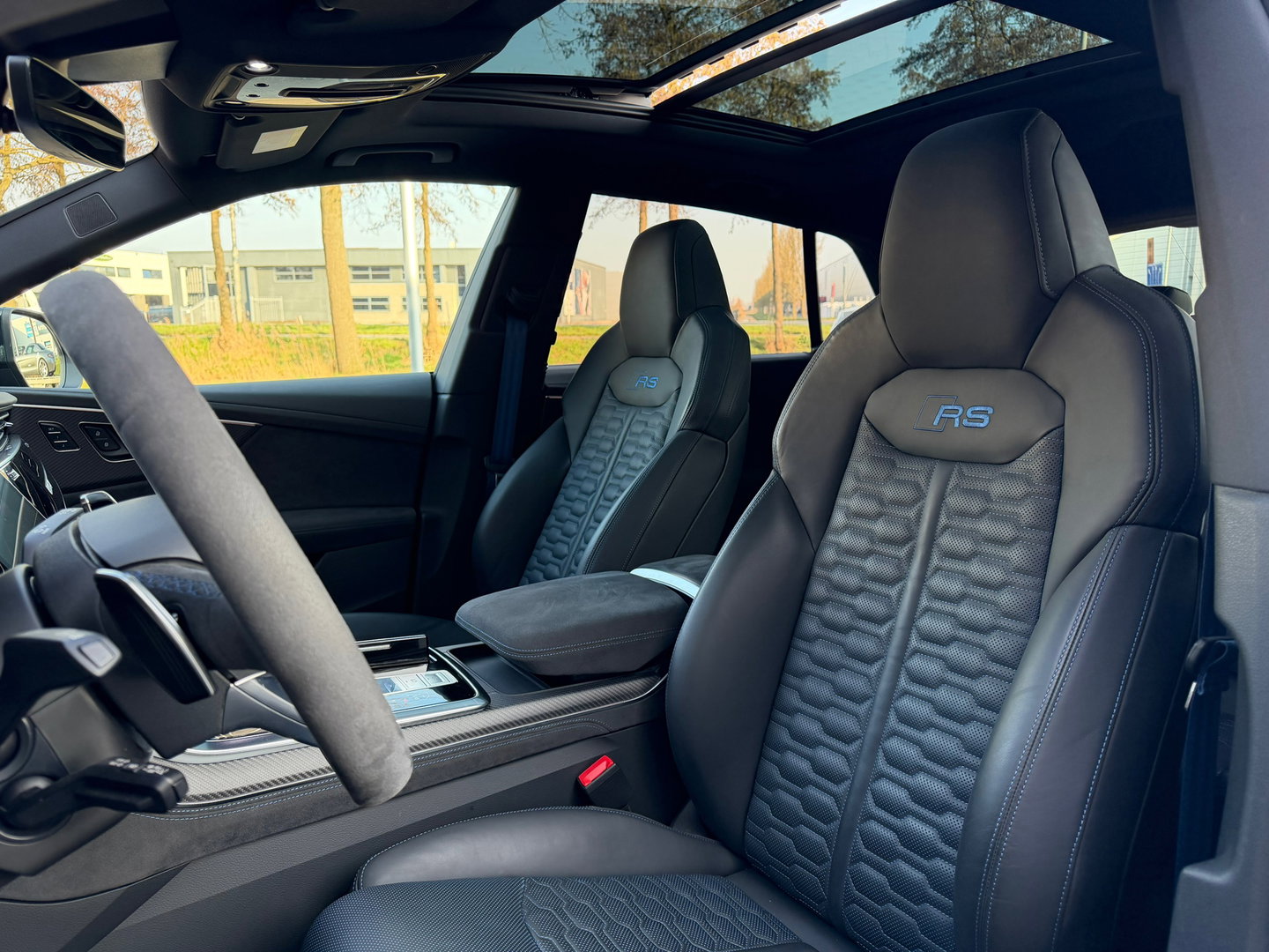 Audi RS Q8 4.0 TFSI RS Q8 quattro Performance Keramisch|Massage|B&O|Memory|640PK|Carbon|BTW