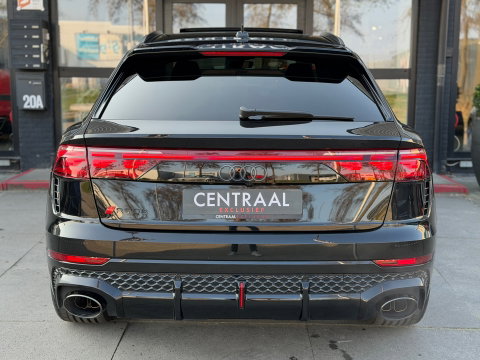 Audi RS Q8 4.0 TFSI RS Q8 quattro Performance Keramisch|Massage|B&O|Memory|640PK|Carbon|BTW