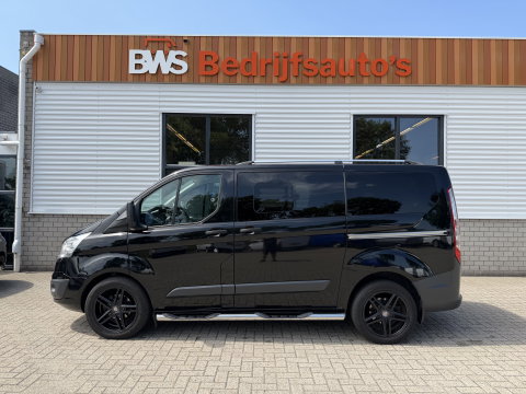 Ford Transit Custom Tourneo 310 2.0 TDCI 130pk L1H1 Titanium / vaste prijs rijklaar € 19.950 incl btw / euro 6 / zwart metallic / airco / cruise / navigatie / trekhaak / camera / isofix !