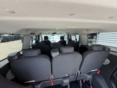 Ford Transit Custom Tourneo 310 2.0 TDCI 130pk L1H1 Titanium / vaste prijs rijklaar € 19.950 incl btw / euro 6 / zwart metallic / airco / cruise / navigatie / trekhaak / camera / isofix !