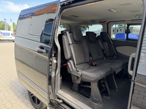 Ford Transit Custom Tourneo 310 2.0 TDCI 130pk L1H1 Titanium / vaste prijs rijklaar € 19.950 incl btw / euro 6 / zwart metallic / airco / cruise / navigatie / trekhaak / camera / isofix !