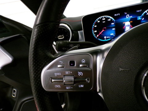 Mercedes-Benz CLA-Klasse Shooting Brake 200 AMG Advantage "Origineel NL!" Automaat! Pano Carplay Camera Led Leer/Alcantara