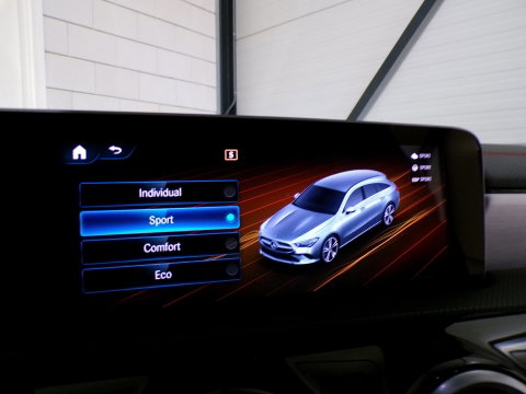 Mercedes-Benz CLA-Klasse Shooting Brake 200 AMG Advantage "Origineel NL!" Automaat! Pano Carplay Camera Led Leer/Alcantara