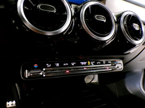 Mercedes-Benz CLA-Klasse Shooting Brake 200 AMG Advantage "Origineel NL!" Automaat! Pano Carplay Camera Led Leer/Alcantara