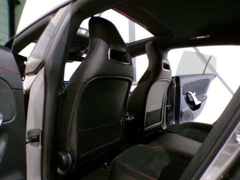 Mercedes-Benz CLA-Klasse Shooting Brake 200 AMG Advantage "Origineel NL!" Automaat! Pano Carplay Camera Led Leer/Alcantara