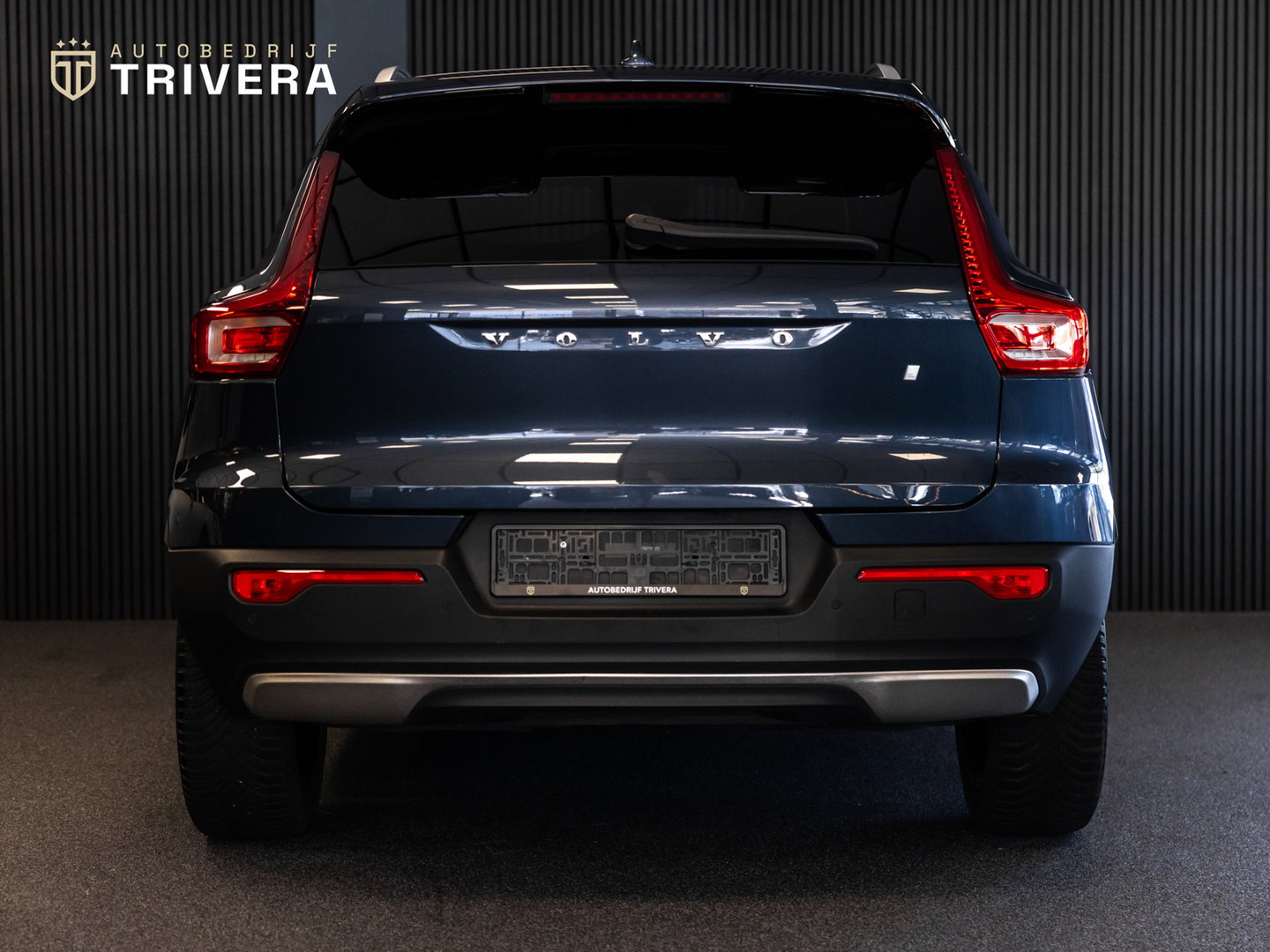 Volvo XC40 T5 Recharge Polestar Edition 261PK l SoH 94% l Vol Leder l 1ste eig. l PANO l Harm. Kardan l CAM. l BTW Auto l FULL OPT