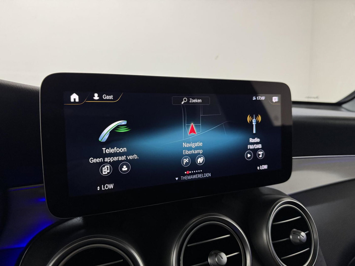 Mercedes-Benz GLC 300e 4MATIC AMG Pano Luchtvering Burmester 360º