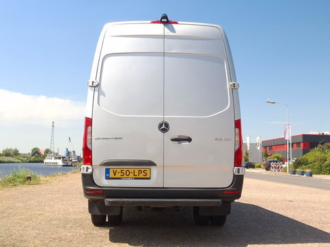 Mercedes-Benz Sprinter 519 V6 3.0 CDI L4H2 190PK DC | DUBBELCABINE | Laadruimte 4,4M | Dubbellucht