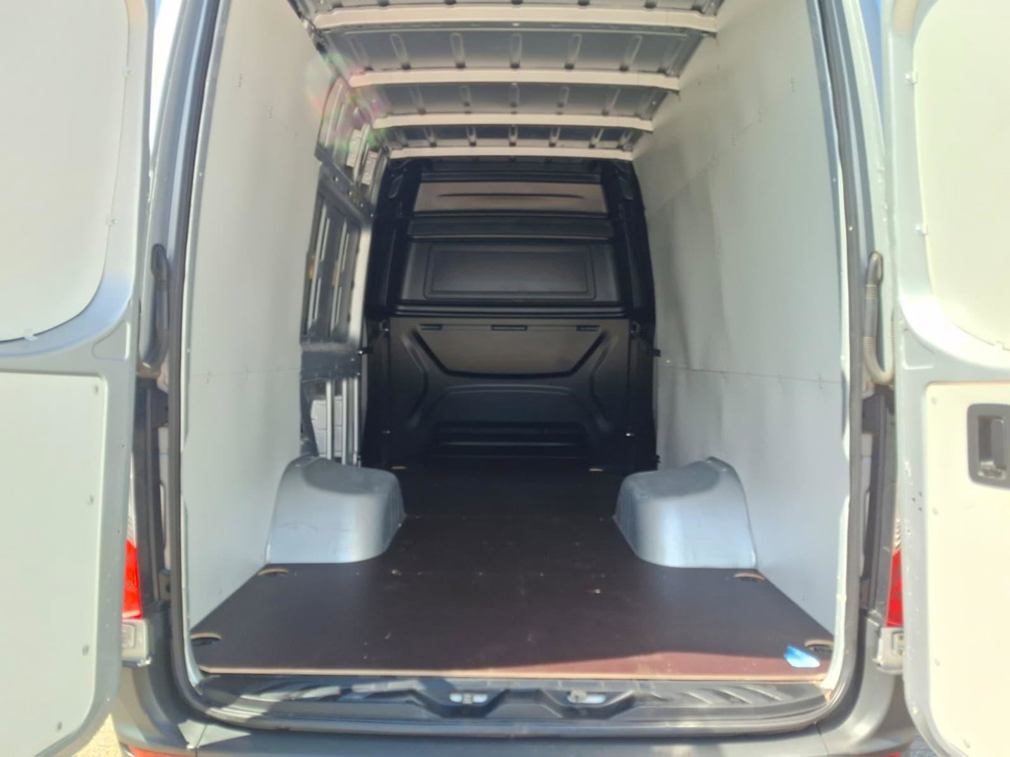Mercedes-Benz Sprinter 519 V6 3.0 CDI L4H2 190PK DC | DUBBELCABINE | Laadruimte 4,4M | Dubbellucht
