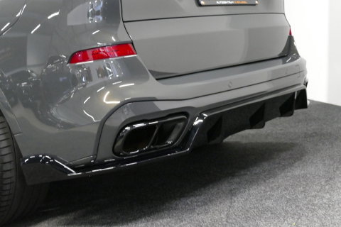BMW X5 xDrive50e M Sport / M Bodykit / Achterasbesturing / Panoramadak / Elektr. verstelbare voorstoelen + memory / Softclose / Luchtvering / Elektr. wegklapbare trekhaak / HUD Professional / Harman Kardon Surround Sound / 22'' LMV / Ambienteverlichting / Stoelv