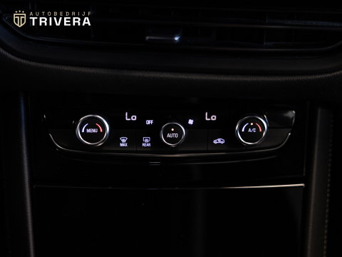 Opel Grandland 1.2 Turbo GS Line l AUT.l CAMERA l CARPLAY l NAV.l 1ste eig.l BTW Auto l Dealer Onderh.l Zeer lage km stand