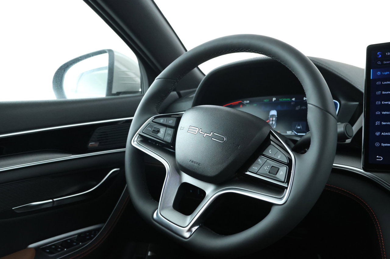 BYD SEAL U