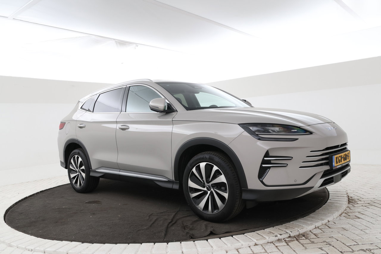 BYD SEAL U