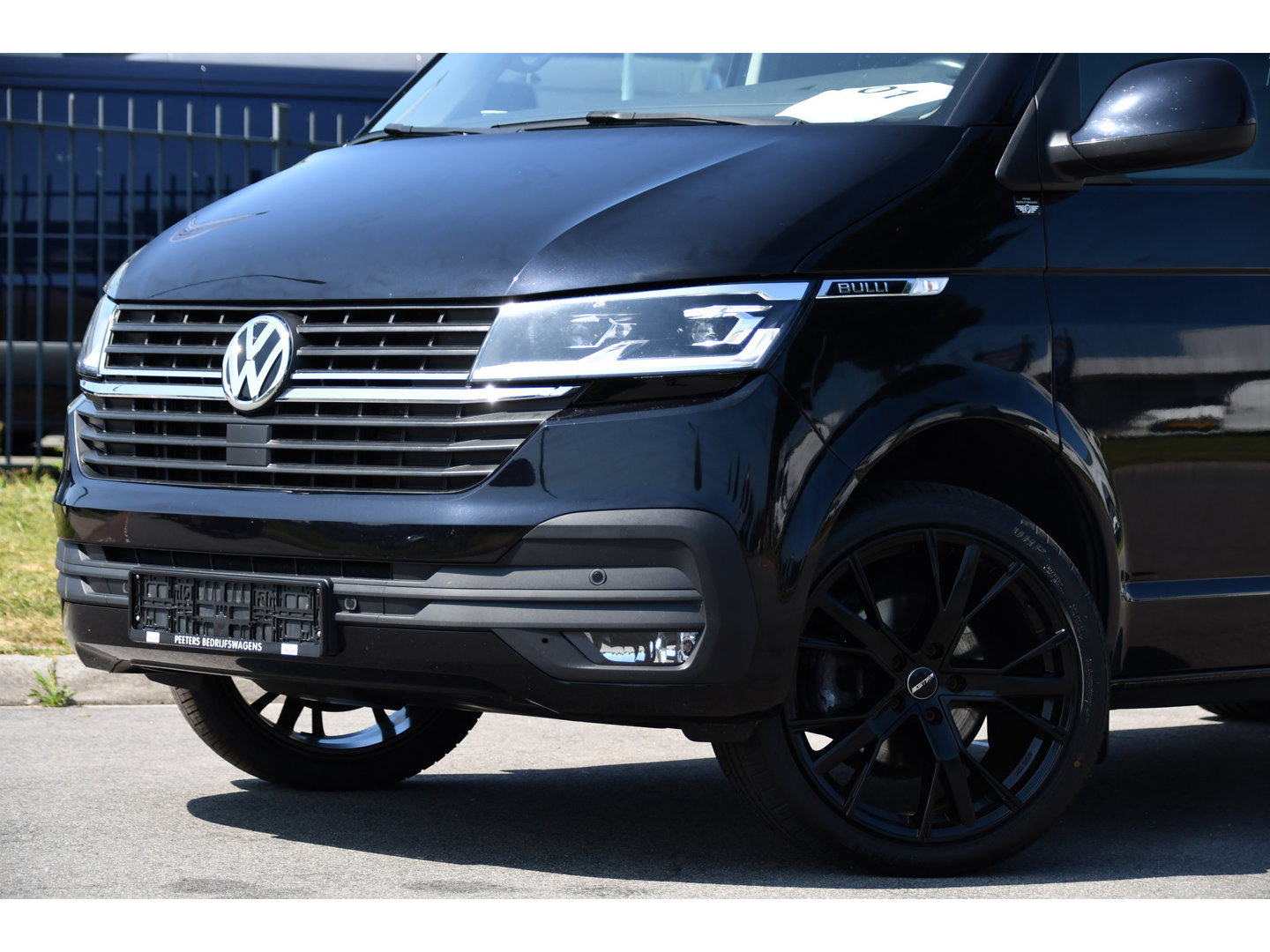 Volkswagen Transporter 2.0 TDI L2H1 30 Bulli Virtual, Adaptieve Cruise, Carplay, LED, Automaat, Stoelverwarming, Standkachel, Trekhaak, Uniek!