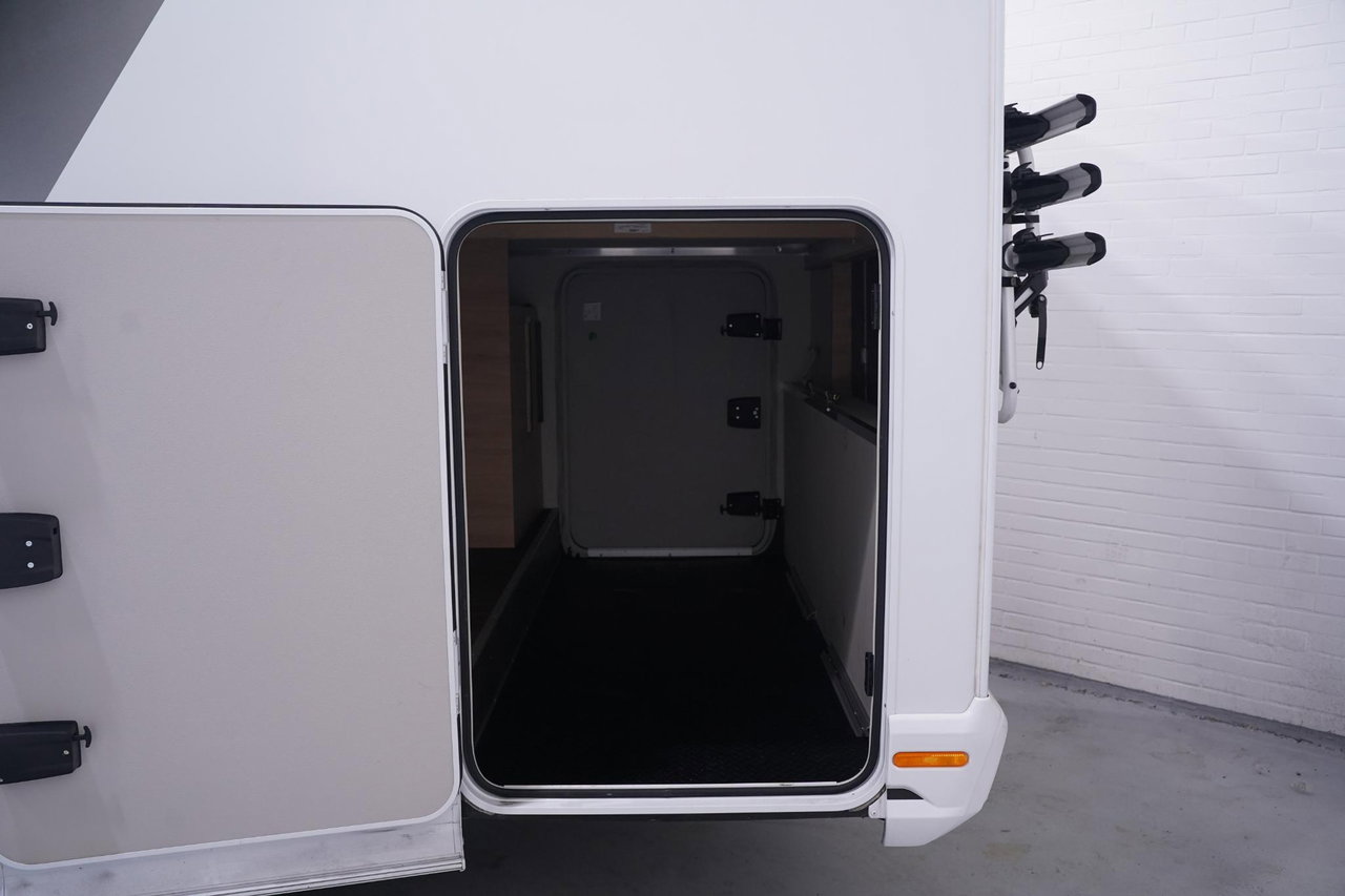 Knaus R15