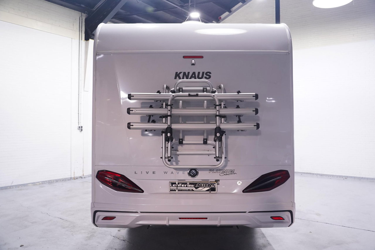 Knaus R15