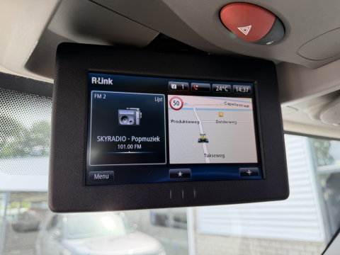 Renault Master T35 2.3 dCi L2H2 DC 6 persoons / vaste prijs rijklaar € 14.950 ex btw / euro 6 / bpm vrij / lease vanaf € 278 / airco / cruise / r-link navigatie / trekhaak 2500 kg  !