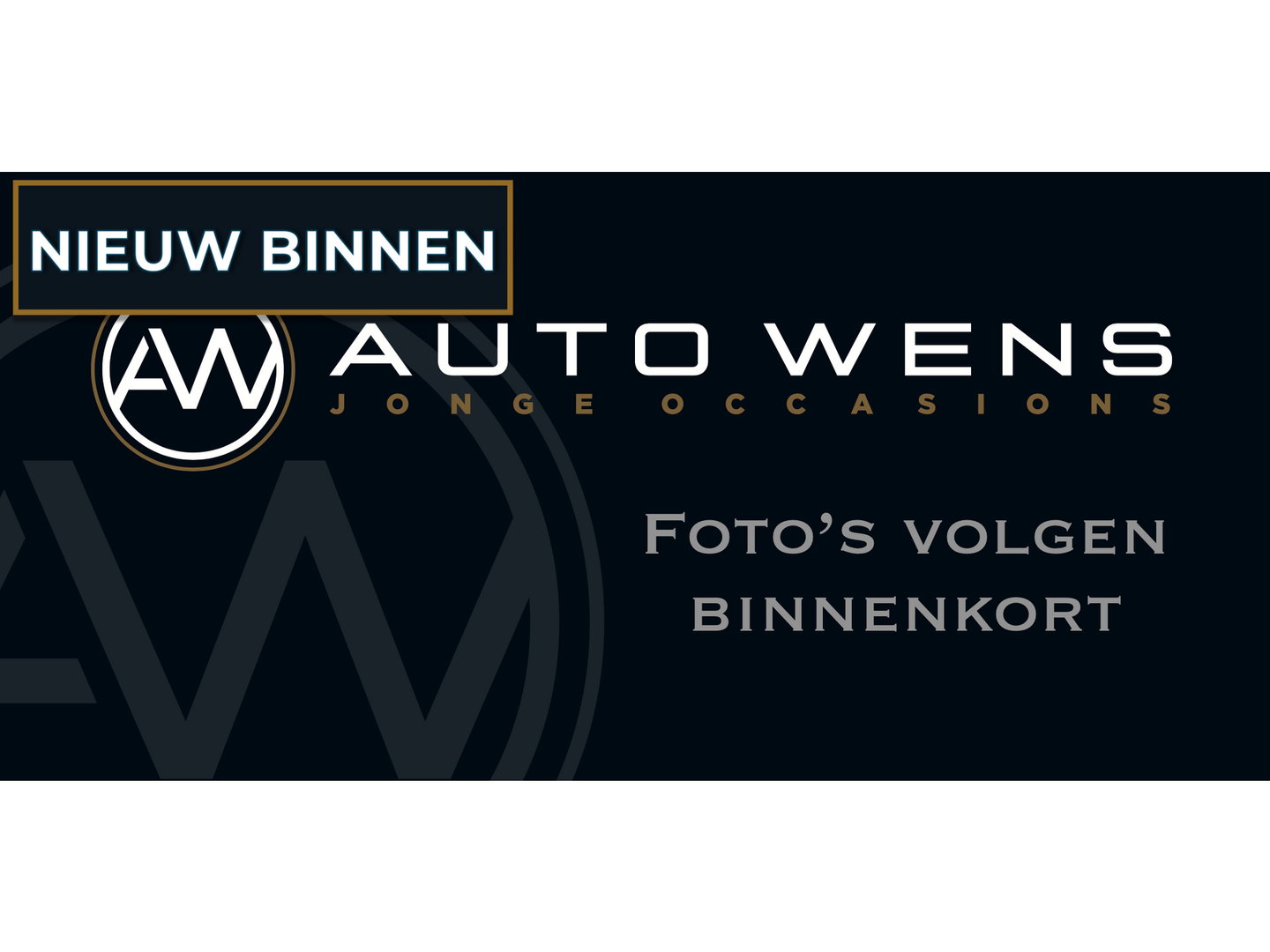 Mercedes-Benz GLA 180 Activity Edition Automaat Leder