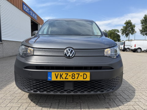 Volkswagen Caddy Cargo 2.0 TDI Economy Business / vaste prijs rijklaar € 14.950 ex btw / lease vanaf € / euro 6 / bpm vrij / cruise en climate control / donker grijs metallic