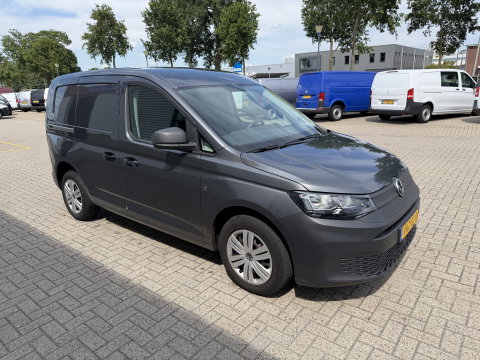 Volkswagen Caddy Cargo 2.0 TDI Economy Business / vaste prijs rijklaar € 14.950 ex btw / lease vanaf € / euro 6 / bpm vrij / cruise en climate control / donker grijs metallic