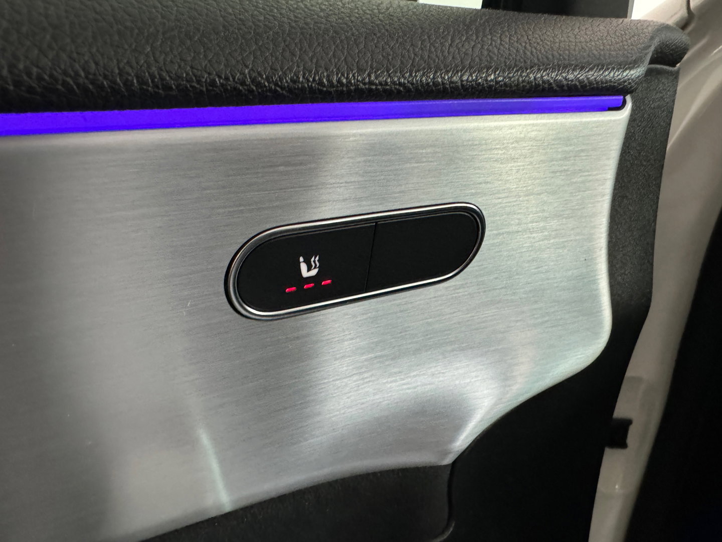 Mercedes-Benz A-Klasse 200 AMG Night Pano|Sfeer|CarPlay|Camera