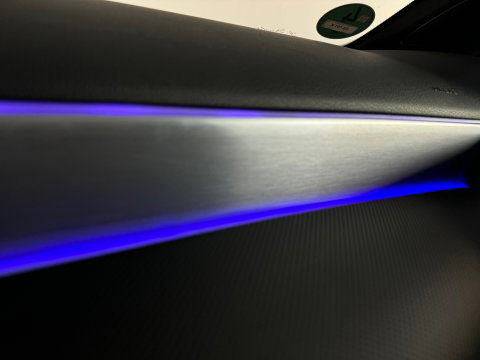 Mercedes-Benz A-Klasse 200 AMG Night Pano|Sfeer|CarPlay|Camera
