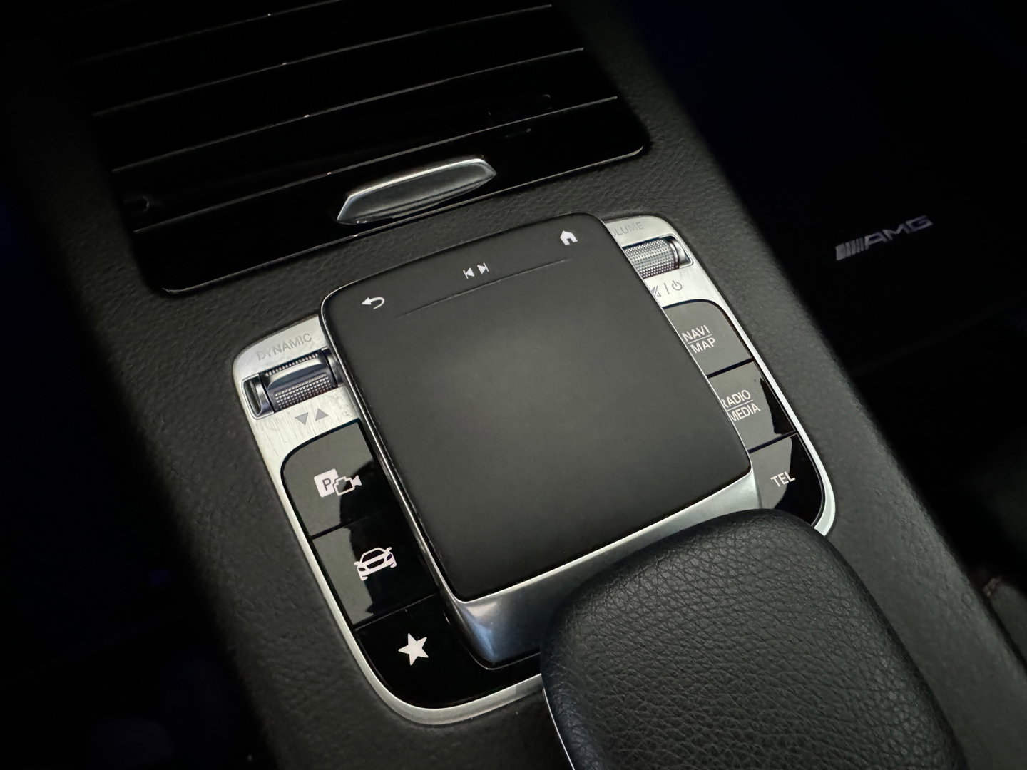 Mercedes-Benz A-Klasse 200 AMG Night Pano|Sfeer|CarPlay|Camera