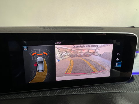 Mercedes-Benz A-Klasse 200 AMG Night Pano|Sfeer|CarPlay|Camera