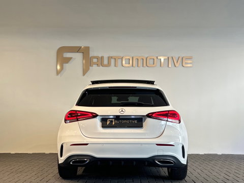 Mercedes-Benz A-Klasse 200 AMG Night Pano|Sfeer|CarPlay|Camera