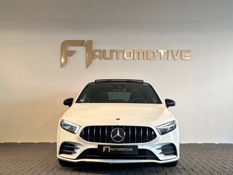 Mercedes-Benz A-Klasse 200 AMG Night Pano|Sfeer|CarPlay|Camera