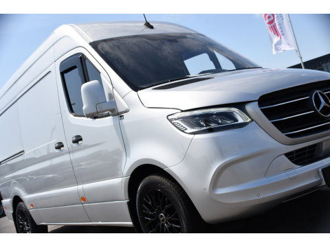 Mercedes-Benz Sprinter 316 2.2 CDI L2H2 PB Edition Cruise, 360 Camera, Carplay, LED, 10,5'' Mbux, Automaat, 164pk, Stoelverwarming, Standkachel, Trekhaak, Uniek!