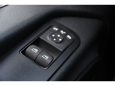 Mercedes-Benz Sprinter 316 2.2 CDI L2H2 PB Edition Cruise, 360 Camera, Carplay, LED, 10,5'' Mbux, Automaat, 164pk, Stoelverwarming, Standkachel, Trekhaak, Uniek!
