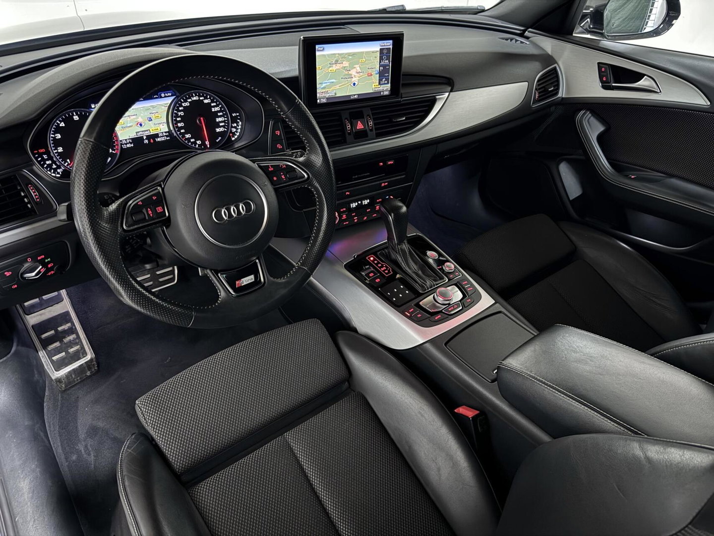 Audi A6 Avant 1.8 TFSI Ultra S-Line Leer Camera Trekh. NAP