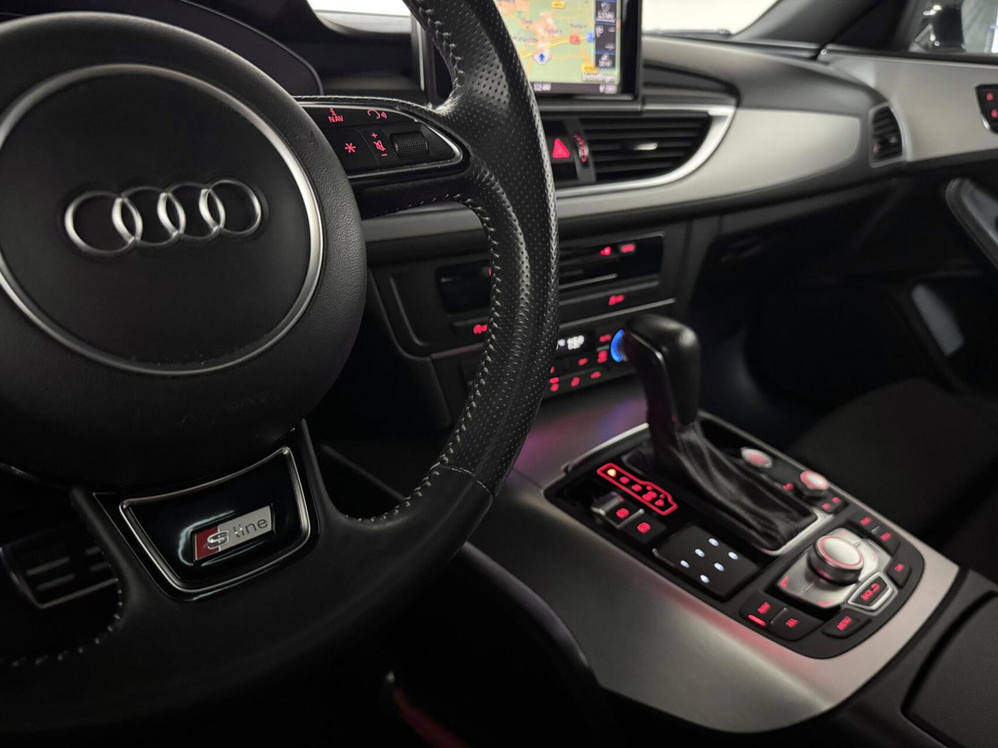Audi A6 Avant 1.8 TFSI Ultra S-Line Leer Camera Trekh. NAP