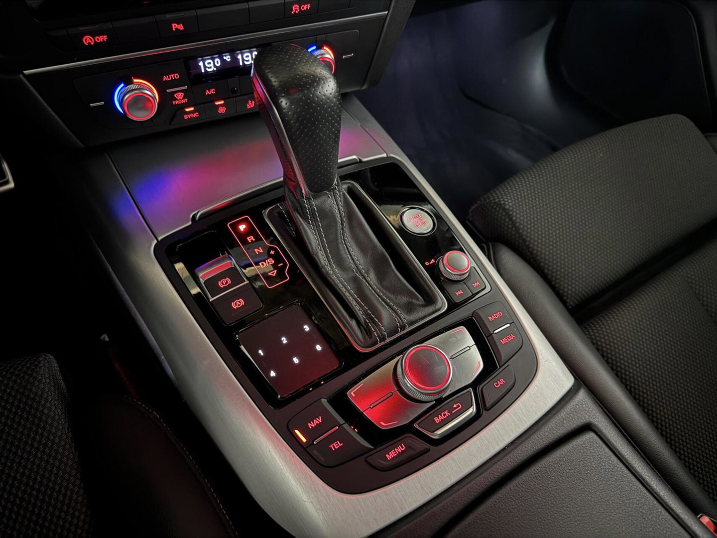 Audi A6 Avant 1.8 TFSI Ultra S-Line Leer Camera Trekh. NAP