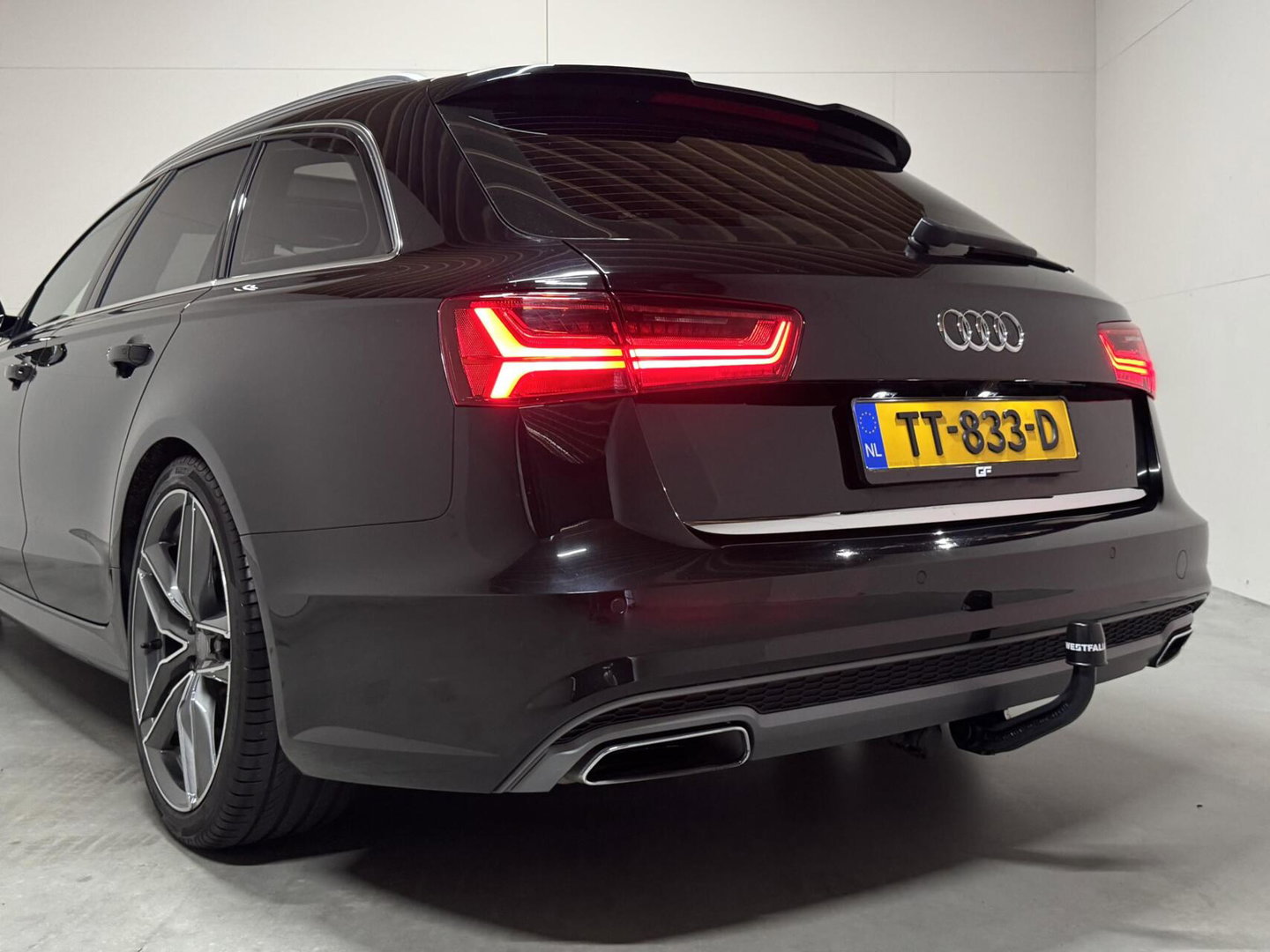 Audi A6 Avant 1.8 TFSI Ultra S-Line Leer Camera Trekh. NAP