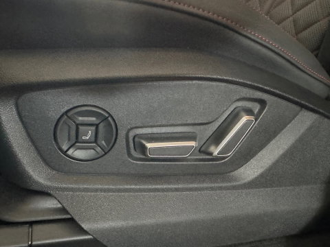Audi Q8 60 TFSI e quattro S Line Compet Pano|RS Seat|HuD|B&O|VOL