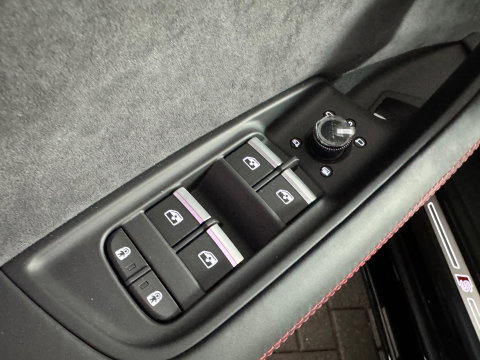 Audi Q8 60 TFSI e quattro S Line Compet Pano|RS Seat|HuD|B&O|VOL