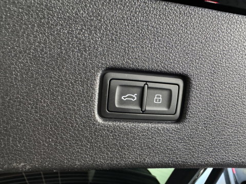 Audi Q8 60 TFSI e quattro S Line Compet Pano|RS Seat|HuD|B&O|VOL