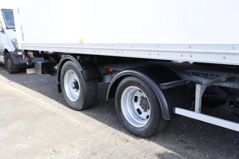 Iveco Daily 35C14N 3.0 AUTOMAAT BE COMBINATIE